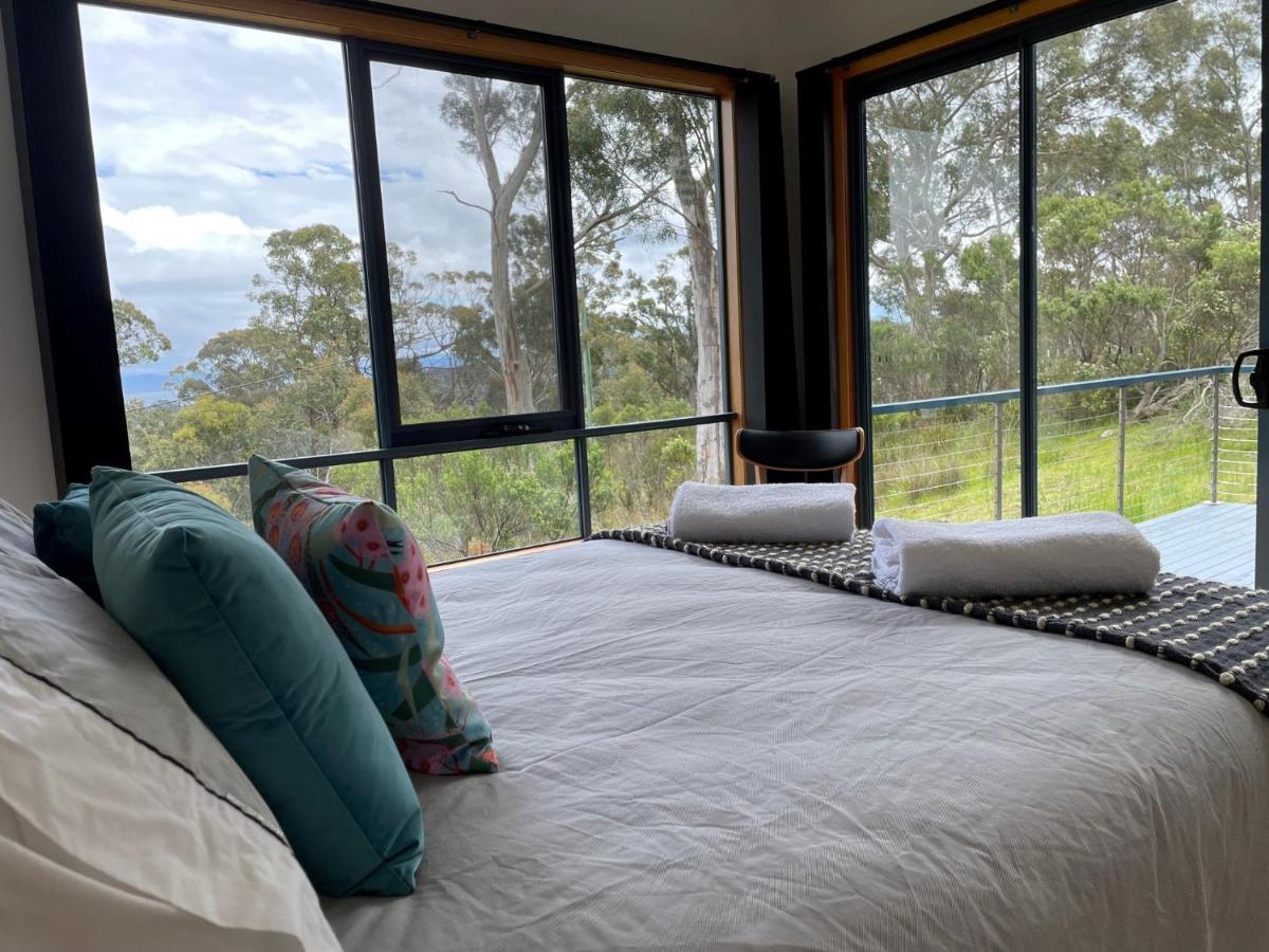 Hill Top Retreat Nubeena Bagian luar foto
